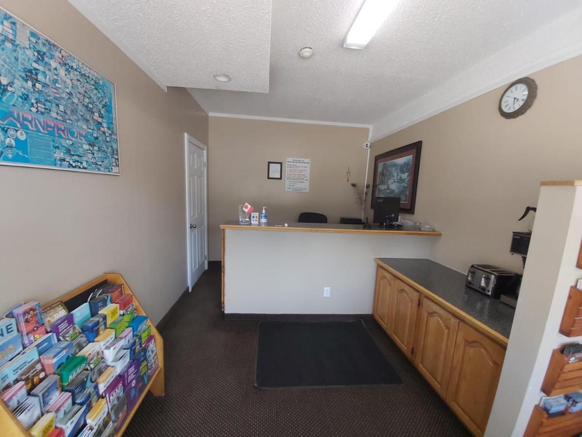 Arnprior Motor Inn Exterior foto