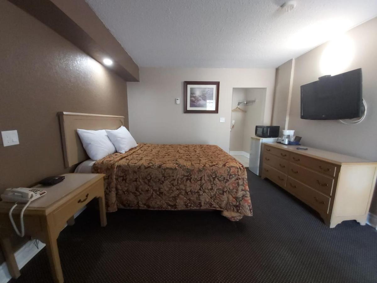Arnprior Motor Inn Exterior foto