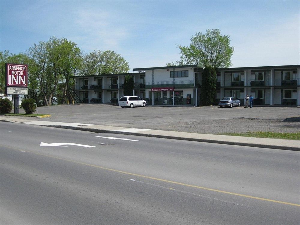 Arnprior Motor Inn Exterior foto